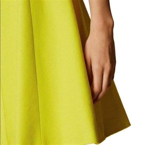 Karen Millen  Lime  Yellow Textured A-line Dress Size 8 - Picture 5 of 8